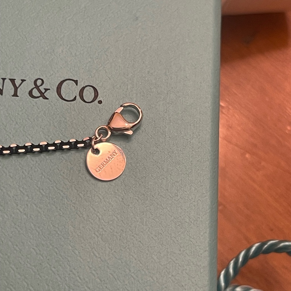 Tiffany & Co. Black Enamel Coated 30” “Sparkle” Chain Necklace - Picture 3 of 9